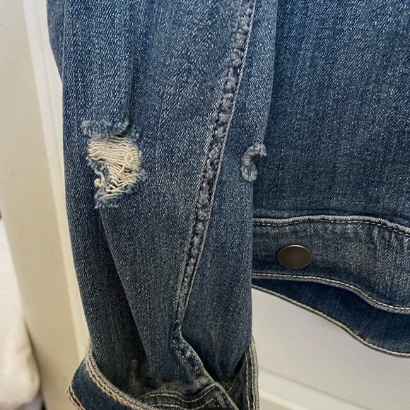 Torrid AC/DC studded denim Jacket Sz 3 New with tags - Picture 5 of 8